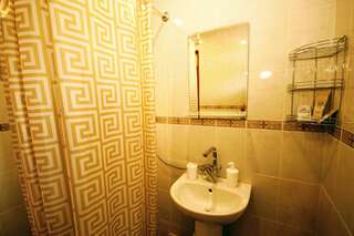 Гостевой дом Александрия Ейск Семейный номер-2