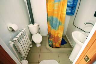 Гостевой дом Александрия Ейск Номер с 2 кроватями размера -3