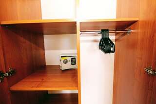 Гостевой дом Александрия Ейск Семейный номер-8