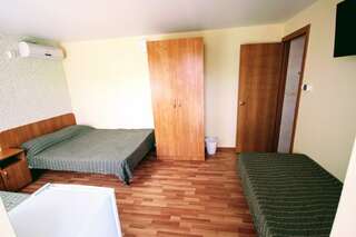 Гостевой дом Александрия Ейск Семейный номер-4