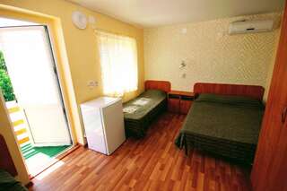 Гостевой дом Александрия Ейск Семейный номер-5